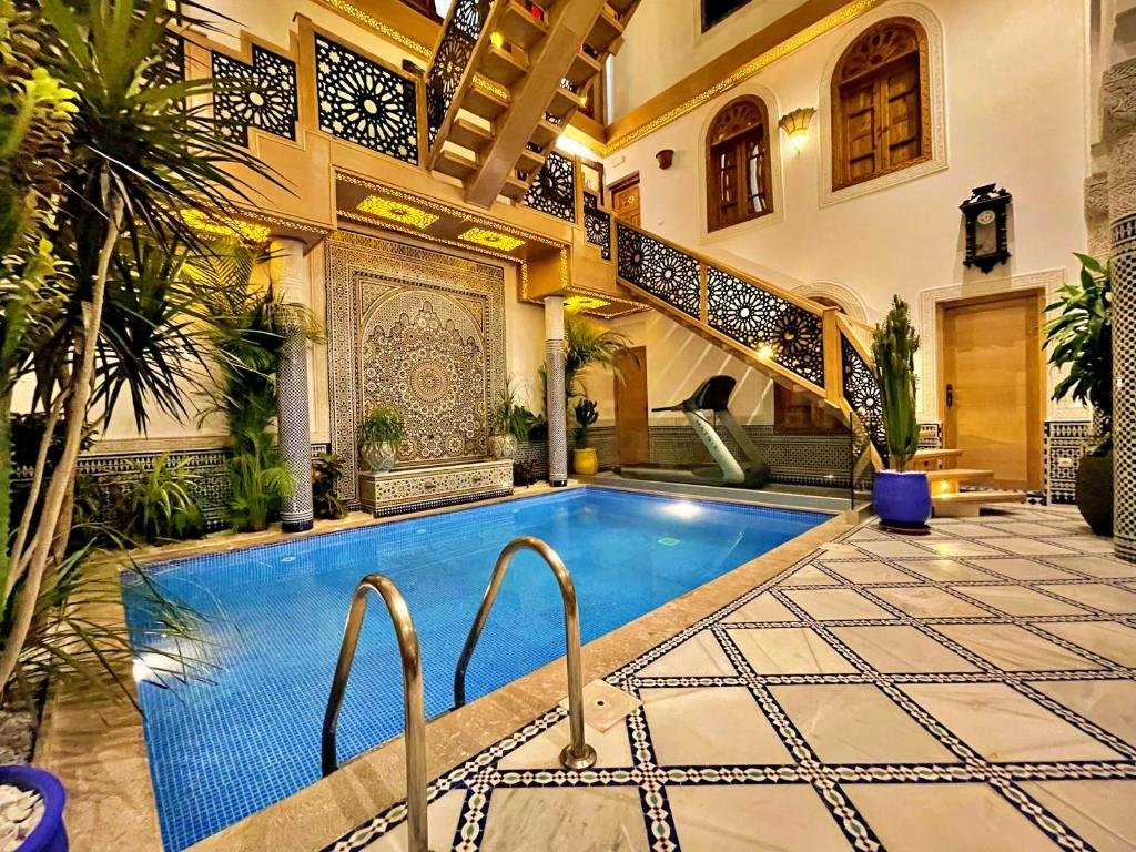 Riad Marjana suites & Spa piscine